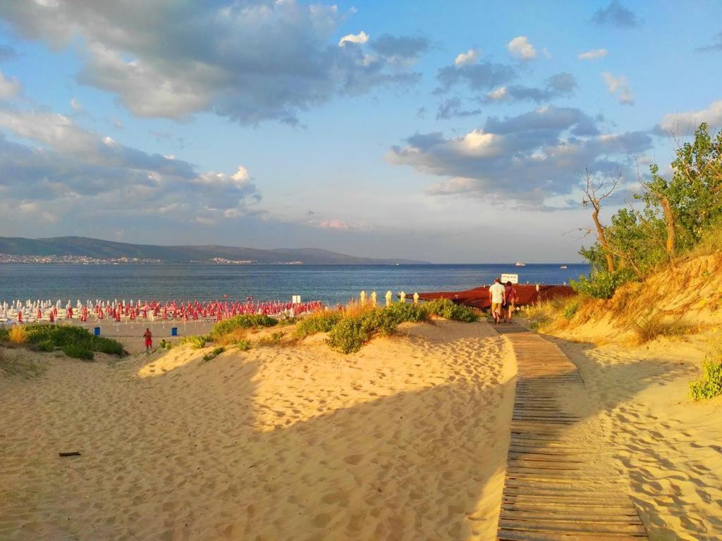 Apartment Konstantin In Trakia Plaza Sunny Beach Exterior photo